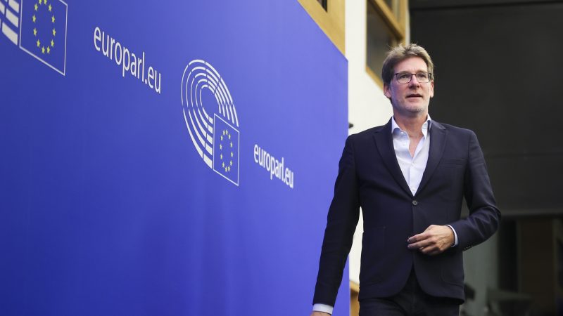 In an interview with Euractiv, MEP Pascal Canfin calls for German Greens to be "realistic and pragmatic" and to "stop clinging to the battles of the past" on nuclear energy