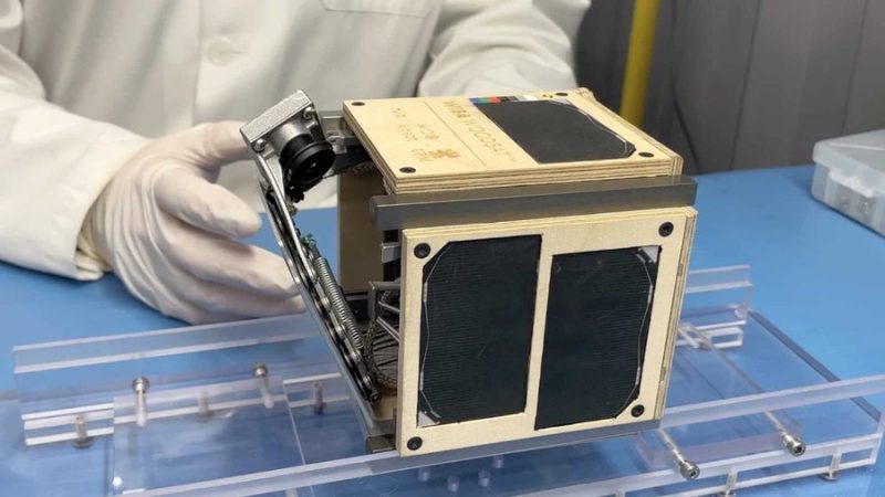 Finnish project Wisa Woodsat has developed a satellite, all sides of which are wooden, with the support from the European Space Agency.